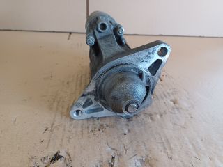 bontott TOYOTA YARIS Önindító