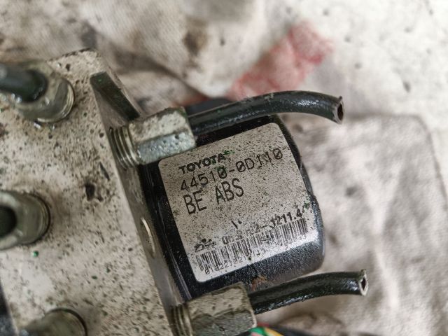 bontott TOYOTA YARIS ABS Kocka