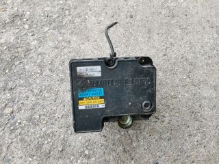 bontott TOYOTA YARIS ABS Kocka