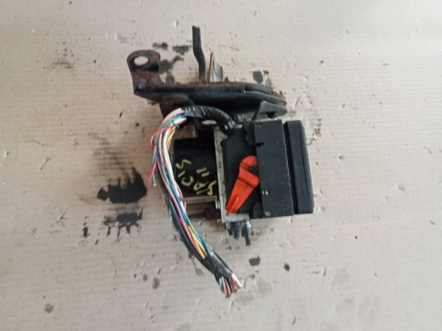 bontott TOYOTA YARIS ABS Kocka