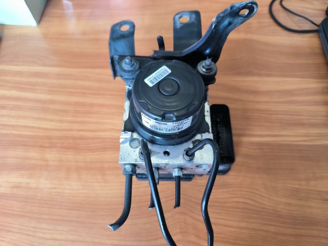 bontott TOYOTA YARIS ABS Kocka