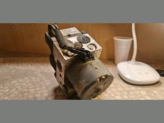 bontott TOYOTA YARIS ABS Kocka