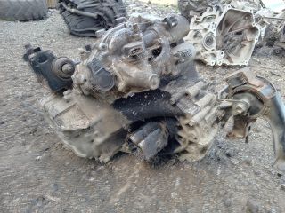 bontott TOYOTA YARIS Automata Váltó