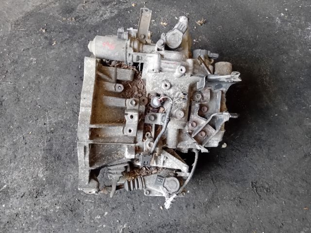 bontott TOYOTA YARIS Automata Váltó