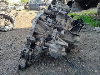 bontott TOYOTA YARIS Automata Váltó