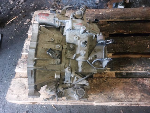 bontott TOYOTA YARIS Automata Váltó