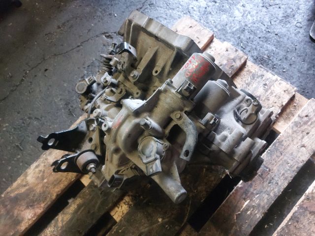 bontott TOYOTA YARIS Automata Váltó