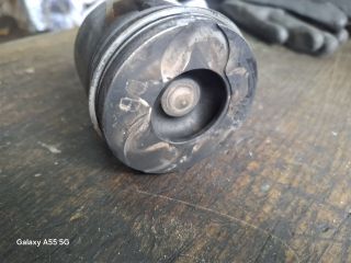 bontott TOYOTA YARIS Dugattyú és Hajtókar