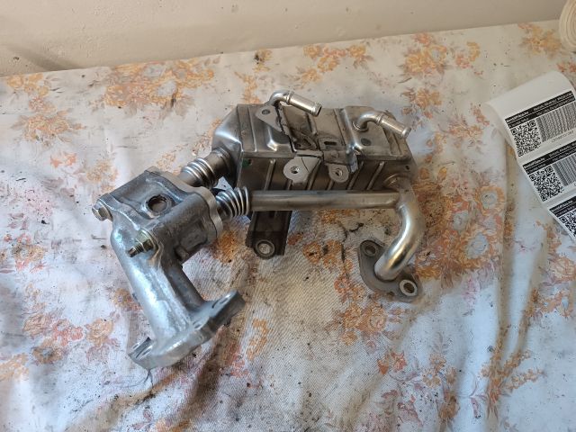 bontott TOYOTA YARIS EGR Hűtő