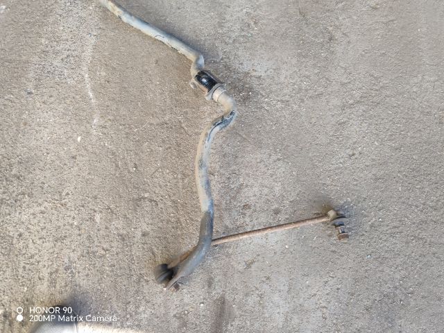 bontott TOYOTA YARIS Első Vízszintes Stabilizátor Rúd