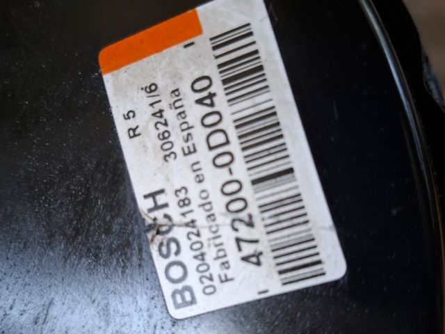 bontott TOYOTA YARIS Fékrásegítő