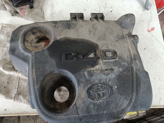 bontott TOYOTA YARIS Felső Motorburkolat