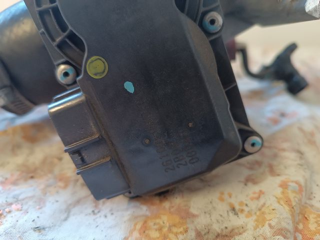 bontott TOYOTA YARIS Fojtószelep (Elektromos)