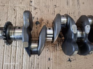 bontott TOYOTA YARIS Főtengely (Magában)