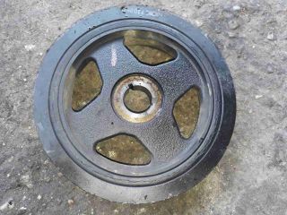 bontott TOYOTA YARIS Főtengely Szíjtárcsa