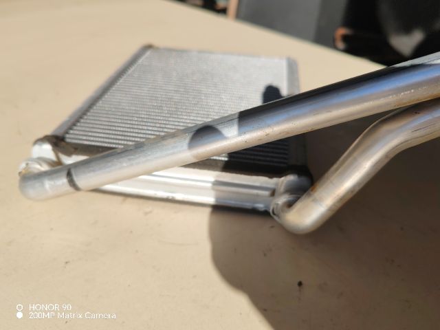 bontott TOYOTA YARIS Fűtőradiátor