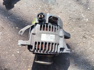 bontott TOYOTA YARIS Generátor