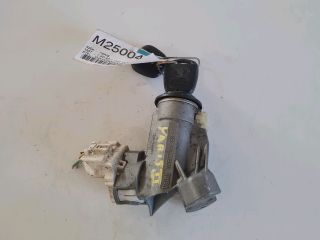 bontott TOYOTA YARIS Gyújtáskapcsoló