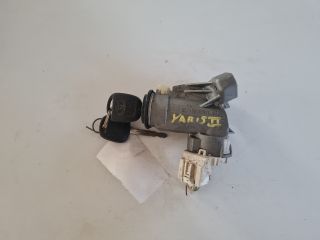 bontott TOYOTA YARIS Gyújtáskapcsoló