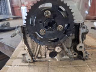 bontott TOYOTA YARIS Hengerfej