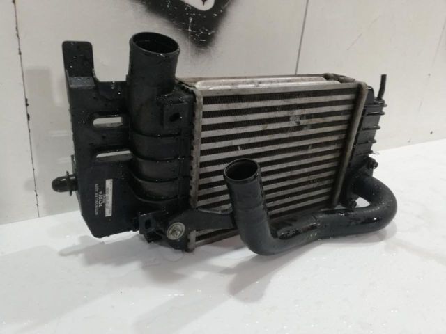 bontott TOYOTA YARIS Intercooler