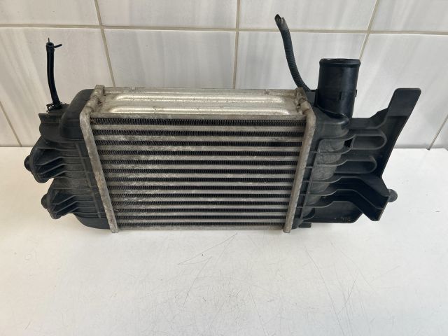 bontott TOYOTA YARIS Intercooler