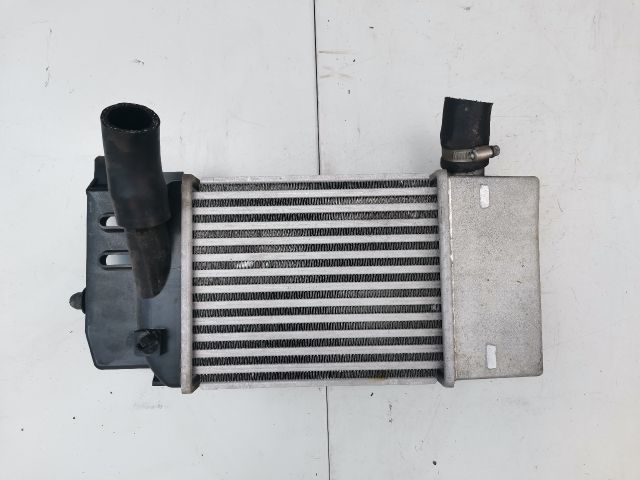 bontott TOYOTA YARIS Intercooler