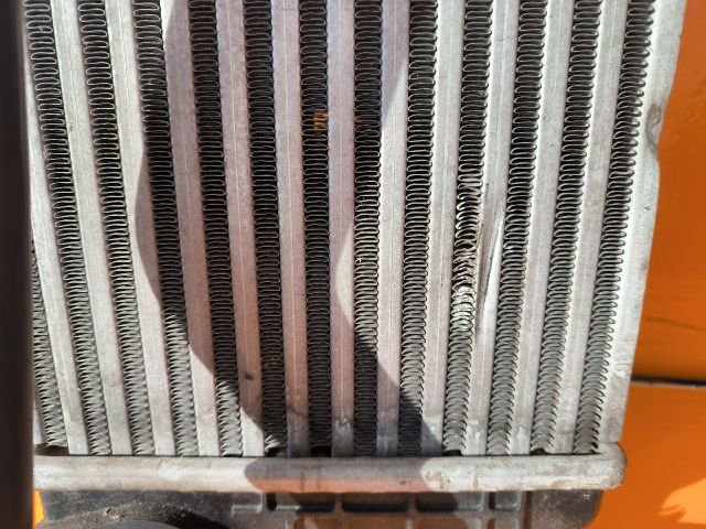 bontott TOYOTA YARIS Intercooler