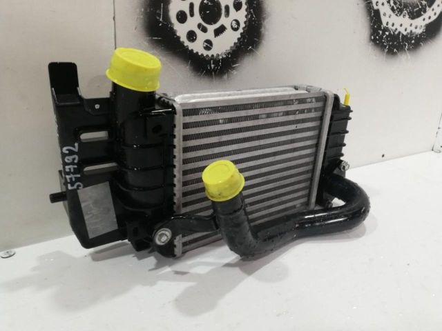 bontott TOYOTA YARIS Intercooler