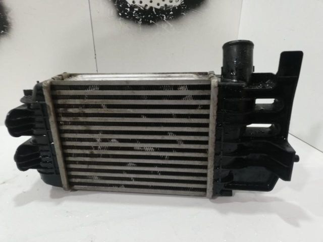 bontott TOYOTA YARIS Intercooler