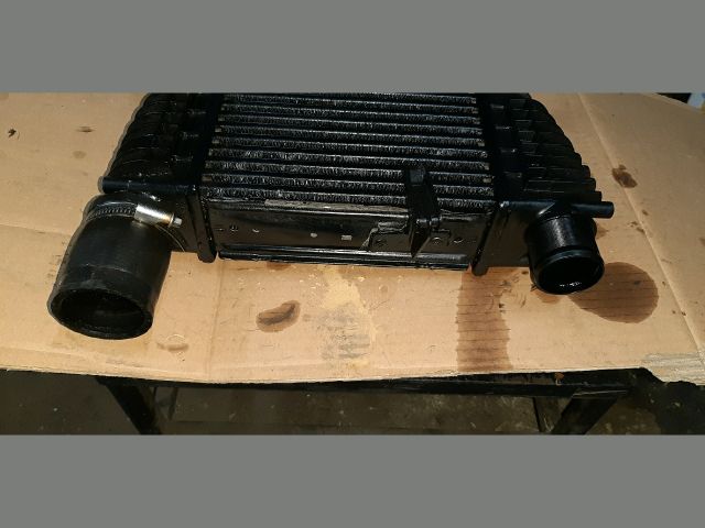 bontott TOYOTA YARIS Intercooler