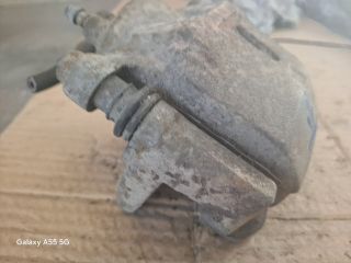 bontott TOYOTA YARIS Jobb első Féknyereg Munkahengerrel