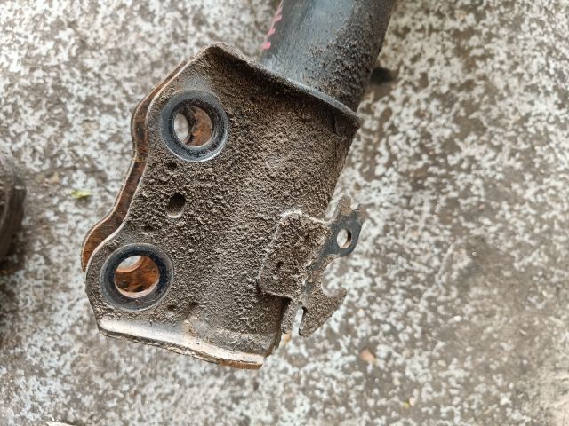 bontott TOYOTA YARIS Jobb első Gólyaláb (Lengécsillapító, Rugó)