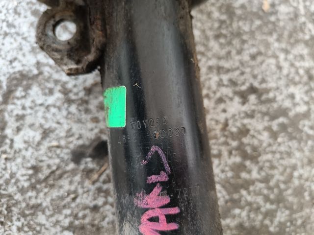 bontott TOYOTA YARIS Jobb első Gólyaláb (Lengécsillapító, Rugó)