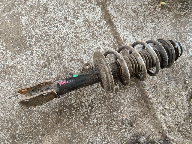 bontott TOYOTA YARIS Jobb első Gólyaláb (Lengécsillapító, Rugó)