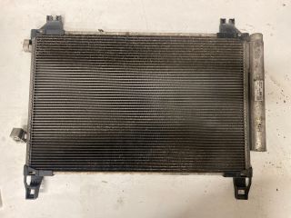 bontott TOYOTA YARIS Klímahűtő Radiátor