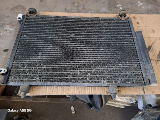 bontott TOYOTA YARIS Klímahűtő Radiátor