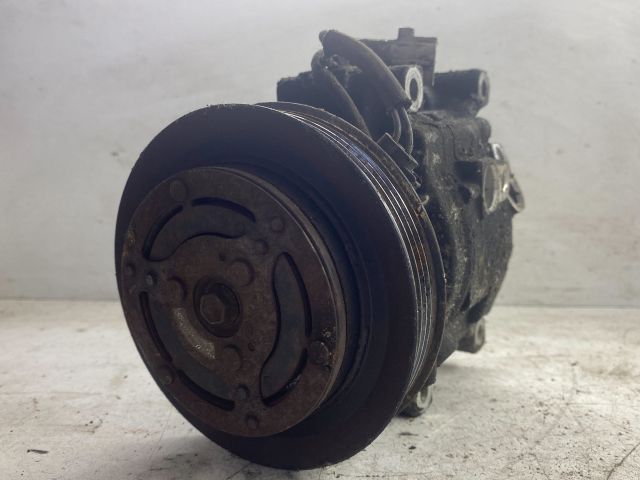 bontott TOYOTA YARIS Klímakompresszor