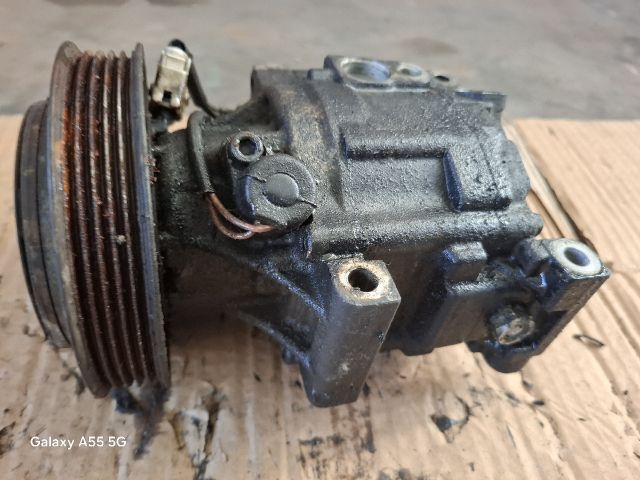 bontott TOYOTA YARIS Klímakompresszor