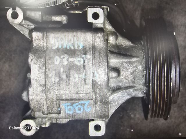 bontott TOYOTA YARIS Klímakompresszor