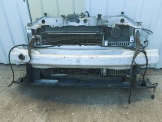 bontott TOYOTA YARIS Komplett Homlokfal (Részeivel)