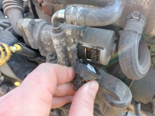 bontott TOYOTA YARIS Komplett Motor (Segédberendezésekkel)