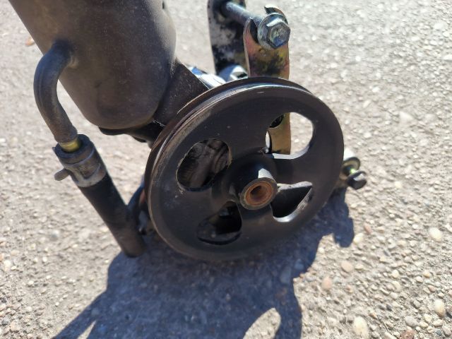 bontott TOYOTA YARIS Kormányszervó Motor (Hidraulikus)