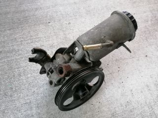 bontott TOYOTA YARIS Kormányszervó Motor (Hidraulikus)