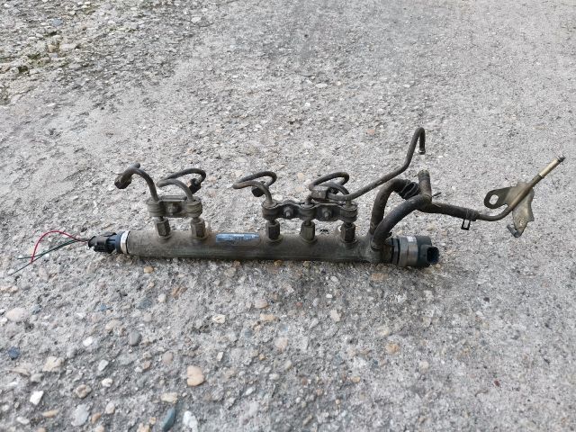 bontott TOYOTA YARIS Közösnyomócső