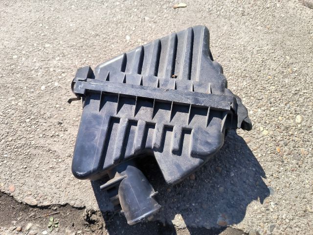 bontott TOYOTA YARIS Légszűrő Ház