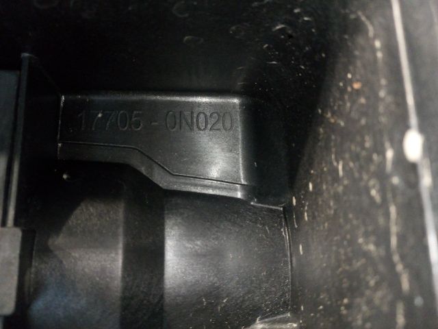 bontott TOYOTA YARIS Légszűrő Ház