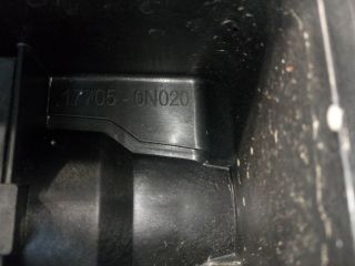 bontott TOYOTA YARIS Légszűrő Ház