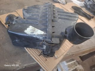 bontott TOYOTA YARIS Légszűrő Ház