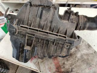 bontott TOYOTA YARIS Légszűrő Ház